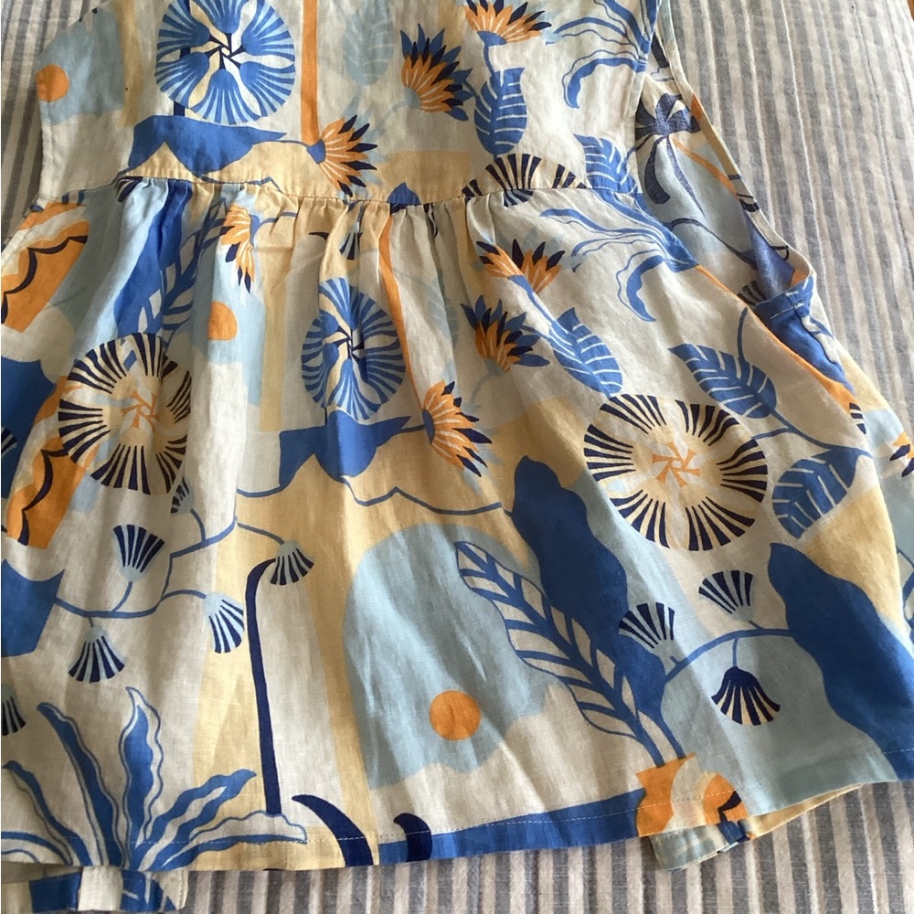 Nicole Miller A-Line Shirt in Blue and Orange Floral Never worn